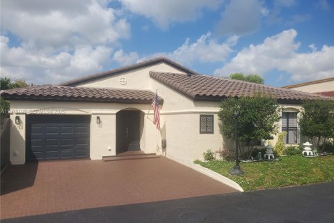 Casa en Miami, Florida 3 dormitorios, 127.46 m2 № 2049540