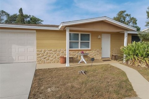 Casa en alquiler en Hudson, Florida, 4 dormitorios, 153.47 m2 № 1826196 - foto 1