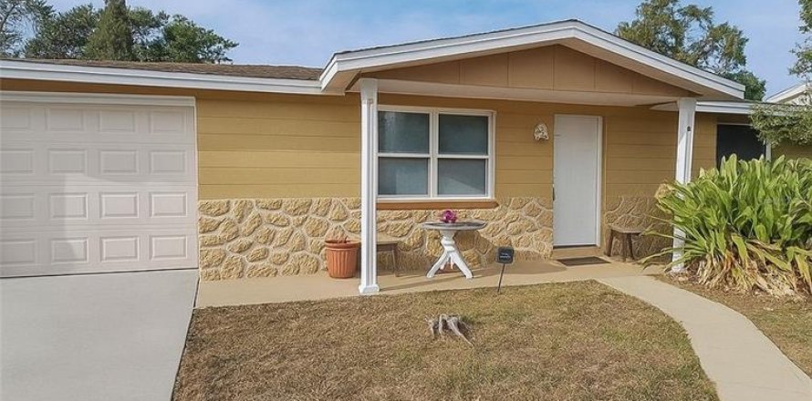 Casa en Hudson, Florida 4 dormitorios, 153.47 m2 № 1826196