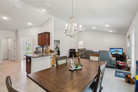 House in Ocala, Florida 4 bedrooms, 163.79 sq.m. № 1909454 - photo 13