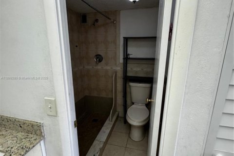 Condominio en venta en North Miami Beach, Florida, 2 dormitorios, 103.31 m2 № 1952464 - foto 19