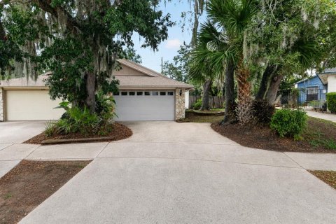 Duplex à vendre à Orlando, Floride: 3 chambres, 114.46 m2 № 2092628 - photo 23