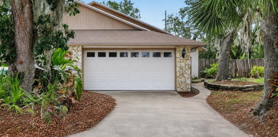 Duplex à Orlando, Floride 3 chambres, 114.46 m2 № 2092628