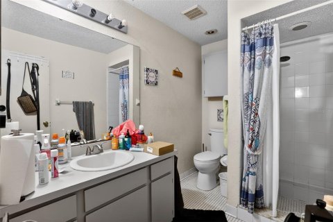 Duplex à vendre à Orlando, Floride: 3 chambres, 114.46 m2 № 2092628 - photo 13