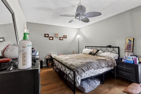 Duplex à vendre à Orlando, Floride: 3 chambres, 114.46 m2 № 2092628 - photo 9