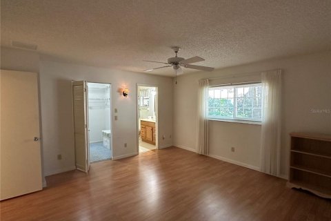 House in Ocala, Florida 2 bedrooms, 156.82 sq.m. № 1866402 - photo 15