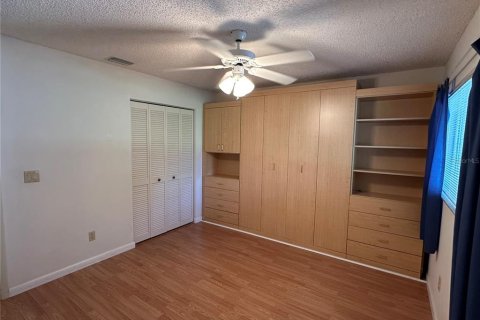 House in Ocala, Florida 2 bedrooms, 156.82 sq.m. № 1866402 - photo 12