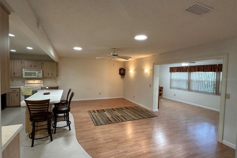 House in Ocala, Florida 2 bedrooms, 156.82 sq.m. № 1866402 - photo 5