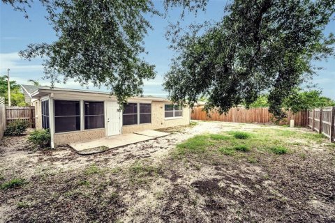 Villa ou maison à vendre à Port Richey, Floride: 3 chambres, 129.13 m2 № 2114887 - photo 27