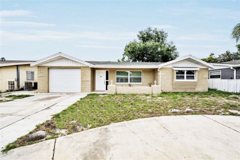 Casa en Port Richey, Florida 3 dormitorios, 129.13 m2 № 2114887