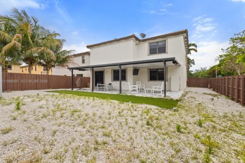 Villa ou maison à vendre à Homestead, Floride: 4 chambres, 226.4 m2 № 2254191 - photo 9
