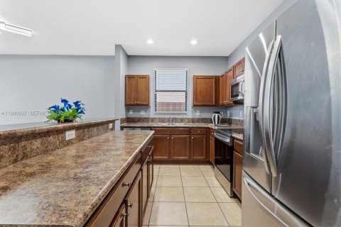 Villa ou maison à vendre à Homestead, Floride: 4 chambres, 226.4 m2 № 2254191 - photo 5