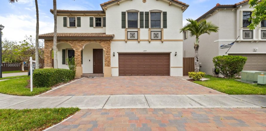 Villa ou maison à Homestead, Floride 4 chambres, 226.4 m2 № 2254191