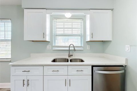 Casa en venta en Largo, Florida, 2 dormitorios, 91.79 m2 № 2227811 - foto 15