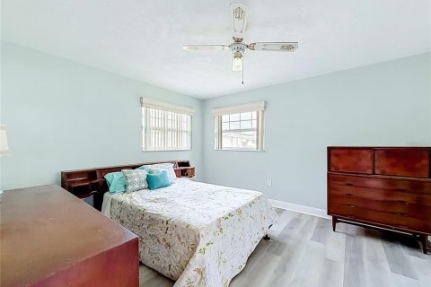 Casa en venta en Largo, Florida, 2 dormitorios, 91.79 m2 № 2227811 - foto 24