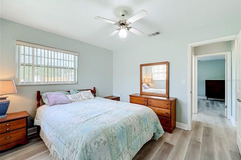 Casa en venta en Largo, Florida, 2 dormitorios, 91.79 m2 № 2227811 - foto 20