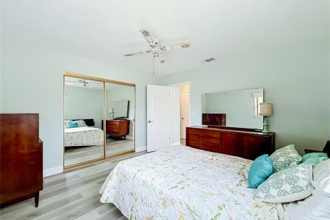 Casa en venta en Largo, Florida, 2 dormitorios, 91.79 m2 № 2227811 - foto 25