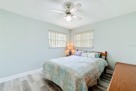Casa en venta en Largo, Florida, 2 dormitorios, 91.79 m2 № 2227811 - foto 19