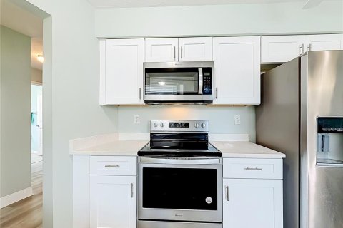 Casa en venta en Largo, Florida, 2 dormitorios, 91.79 m2 № 2227811 - foto 14