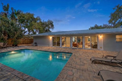 House in Sarasota, Florida 3 bedrooms, 201.41 sq.m. № 2092836 - photo 3