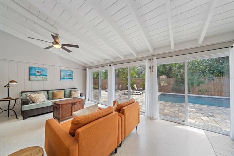 House in Sarasota, Florida 3 bedrooms, 201.41 sq.m. № 2092836 - photo 7