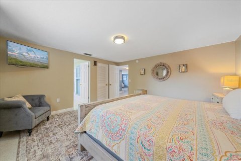 House in Sarasota, Florida 3 bedrooms, 201.41 sq.m. № 2092836 - photo 24