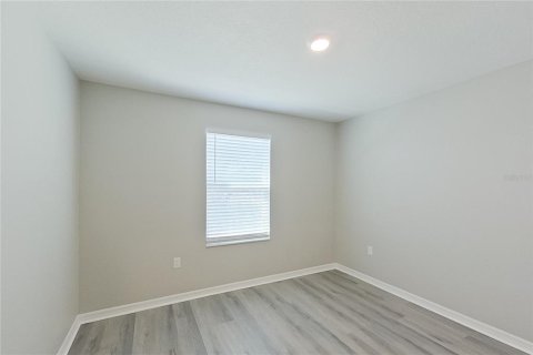 Villa ou maison à louer à Brooksville, Floride: 5 chambres, 210.7 m2 № 2115349 - photo 21