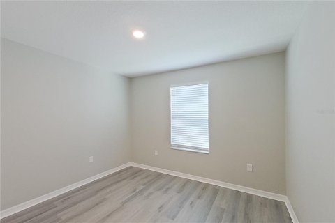 Villa ou maison à louer à Brooksville, Floride: 5 chambres, 210.7 m2 № 2115349 - photo 19