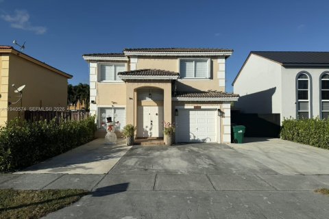 Дом в Хомстед, Флорида 3 спальни, 155.89м2 № 1998829