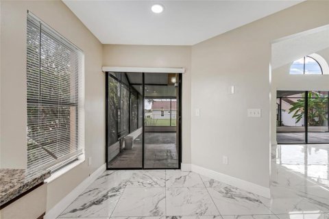 Villa ou maison à vendre à Kissimmee, Floride: 4 chambres, 191.47 m2 № 2420038 - photo 15