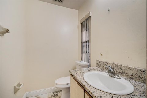 Villa ou maison à vendre à Kissimmee, Floride: 4 chambres, 191.47 m2 № 2420038 - photo 6