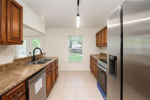 Villa ou maison à louer à Ocala, Floride: 3 chambres, 133.31 m2 № 2203221 - photo 25
