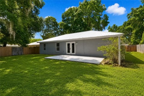 Villa ou maison à louer à Ocala, Floride: 3 chambres, 133.31 m2 № 2203221 - photo 11