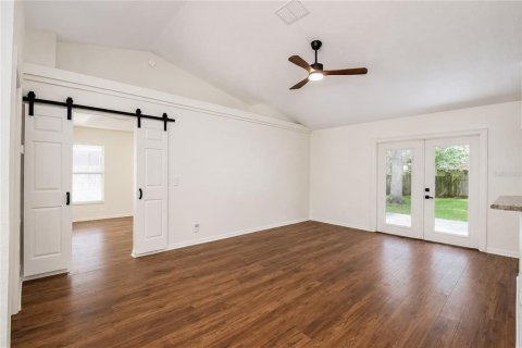 Villa ou maison à louer à Ocala, Floride: 3 chambres, 133.31 m2 № 2203221 - photo 21