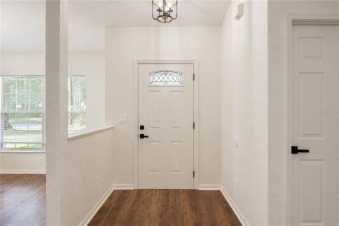 Villa ou maison à louer à Ocala, Floride: 3 chambres, 133.31 m2 № 2203221 - photo 18