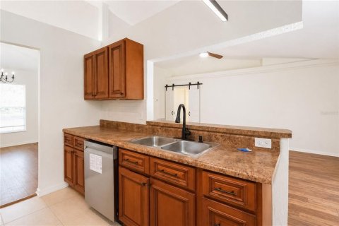 Villa ou maison à louer à Ocala, Floride: 3 chambres, 133.31 m2 № 2203221 - photo 27