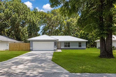 Casa en Ocala, Florida 3 dormitorios, 133.31 m2 № 2203221