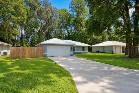 Villa ou maison à louer à Ocala, Floride: 3 chambres, 133.31 m2 № 2203221 - photo 2