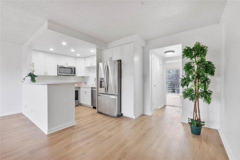 Copropriété à vendre à Boca Raton, Floride: 1 chambre, 66.43 m2 № 2185786 - photo 2