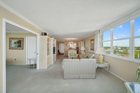 Condo in Fort Lauderdale, Florida, 2 bedrooms  № 1073751 - photo 1