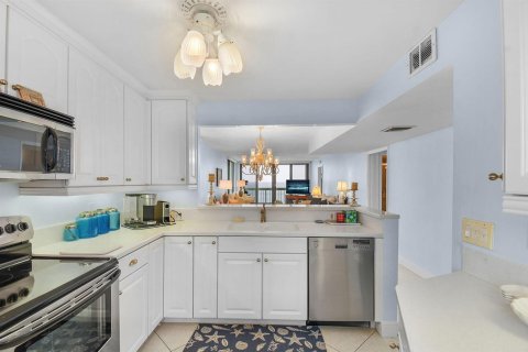 Copropriété à louer à Jensen Beach, Floride: 2 chambres, 103.96 m2 № 2304102 - photo 6