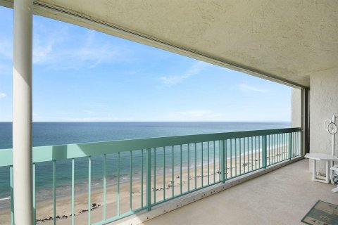 Copropriété à louer à Jensen Beach, Floride: 2 chambres, 103.96 m2 № 2304102 - photo 3