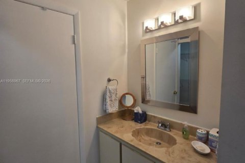 Adosado en venta en Boynton Beach, Florida, 2 dormitorios, 111.39 m2 № 2017801 - foto 28