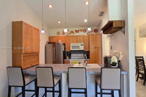Adosado en venta en Boynton Beach, Florida, 2 dormitorios, 111.39 m2 № 2017801 - foto 12