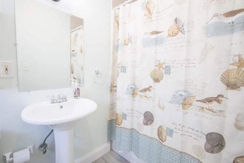 Propiedad comercial en venta en Clearwater, Florida, 253.99 m2 № 1347233 - foto 7