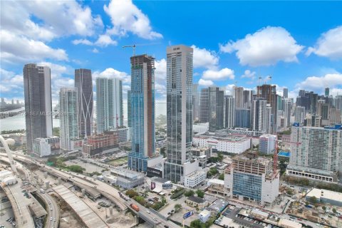 Condo in Miami, Florida № 2255312 - photo 17
