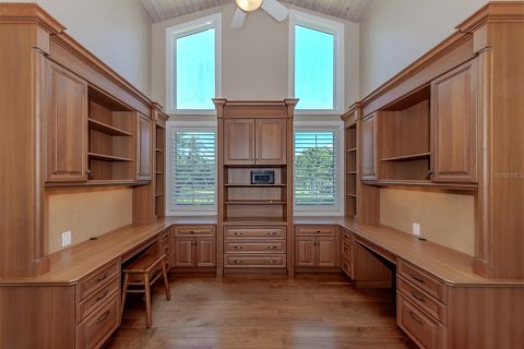 Купить виллу или дом в Венеция, Флорида 14 комнат, 607.49м2, № 2238844 - фото 23
