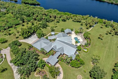 Купить виллу или дом в Венеция, Флорида 14 комнат, 607.49м2, № 2238844 - фото 2
