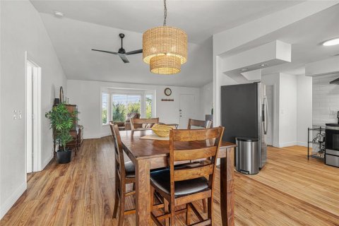 Villa ou maison à vendre à Nokomis, Floride: 2 chambres, 143.07 m2 № 2213829 - photo 14