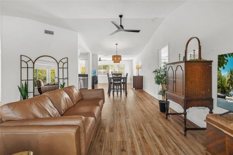 Villa ou maison à vendre à Nokomis, Floride: 2 chambres, 143.07 m2 № 2213829 - photo 7